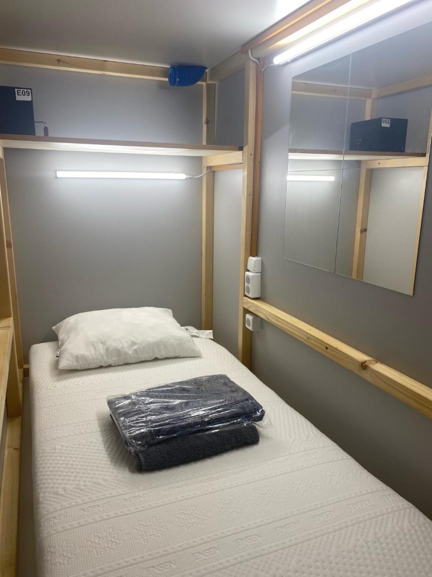 Capsule Hostel Logistic Vilnius Exterior photo